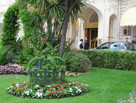 Grand Seaside Hotels in Cannes France